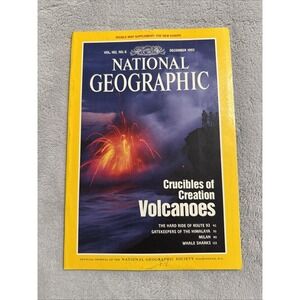 National‎ geographic December 1992 volcanoes Route 93 sherpas Milan whale sharks